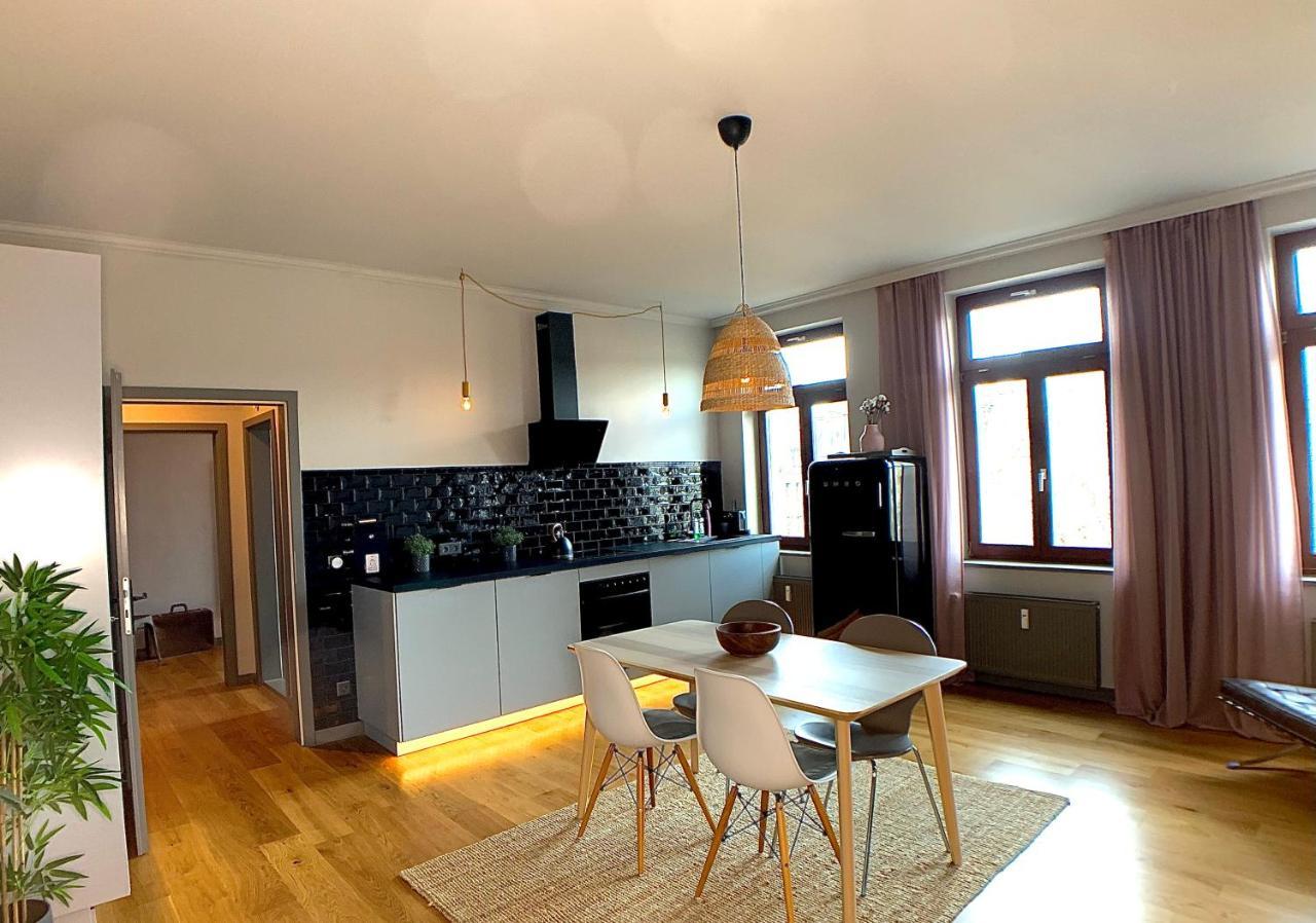 Cosy And Modern In Vibrant West Leipzig Exterior foto